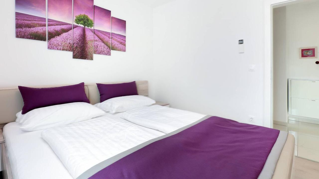 Apartmani "Villa Barbara" ノヴァリャ エクステリア 写真